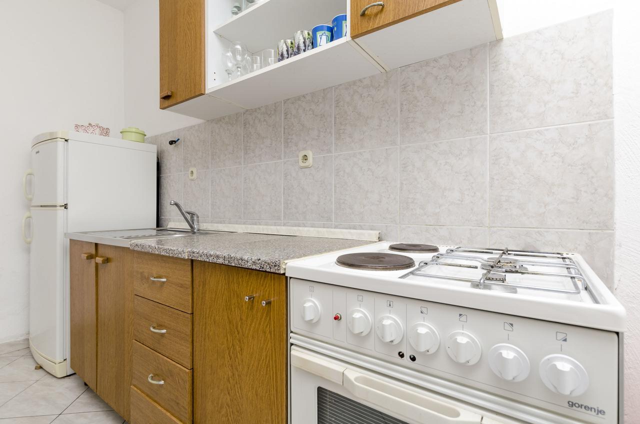 Apartments Helena イバン・ドーラッツ エクステリア 写真
