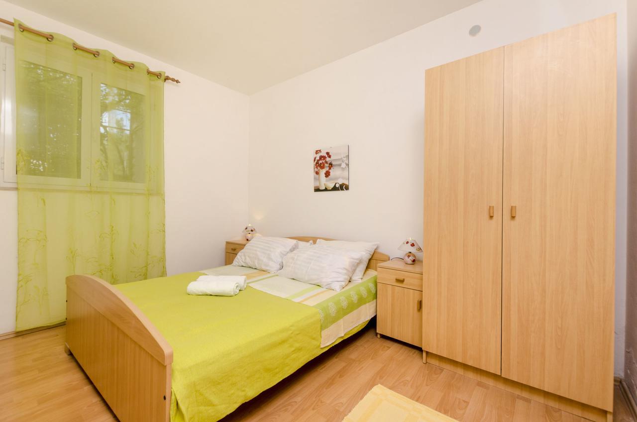 Apartments Helena イバン・ドーラッツ エクステリア 写真